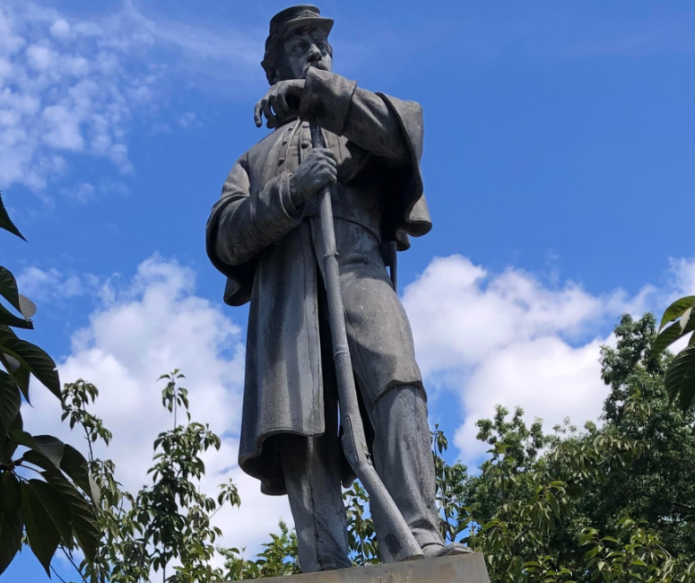 Photo Tour of the White Plains, NY Civil War Soldiers' Monument The